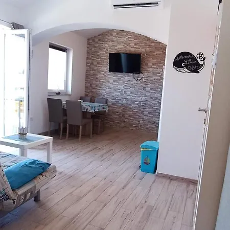 Apartment Sofija Vrsi