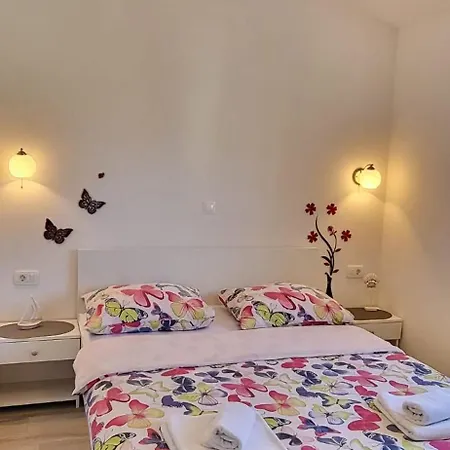 Sofija Apartman *